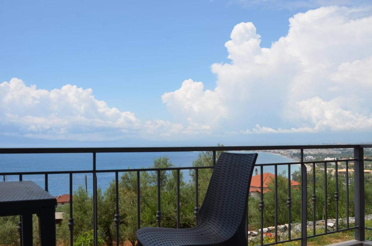 Verga'S Apartments Каламата Екстер'єр фото