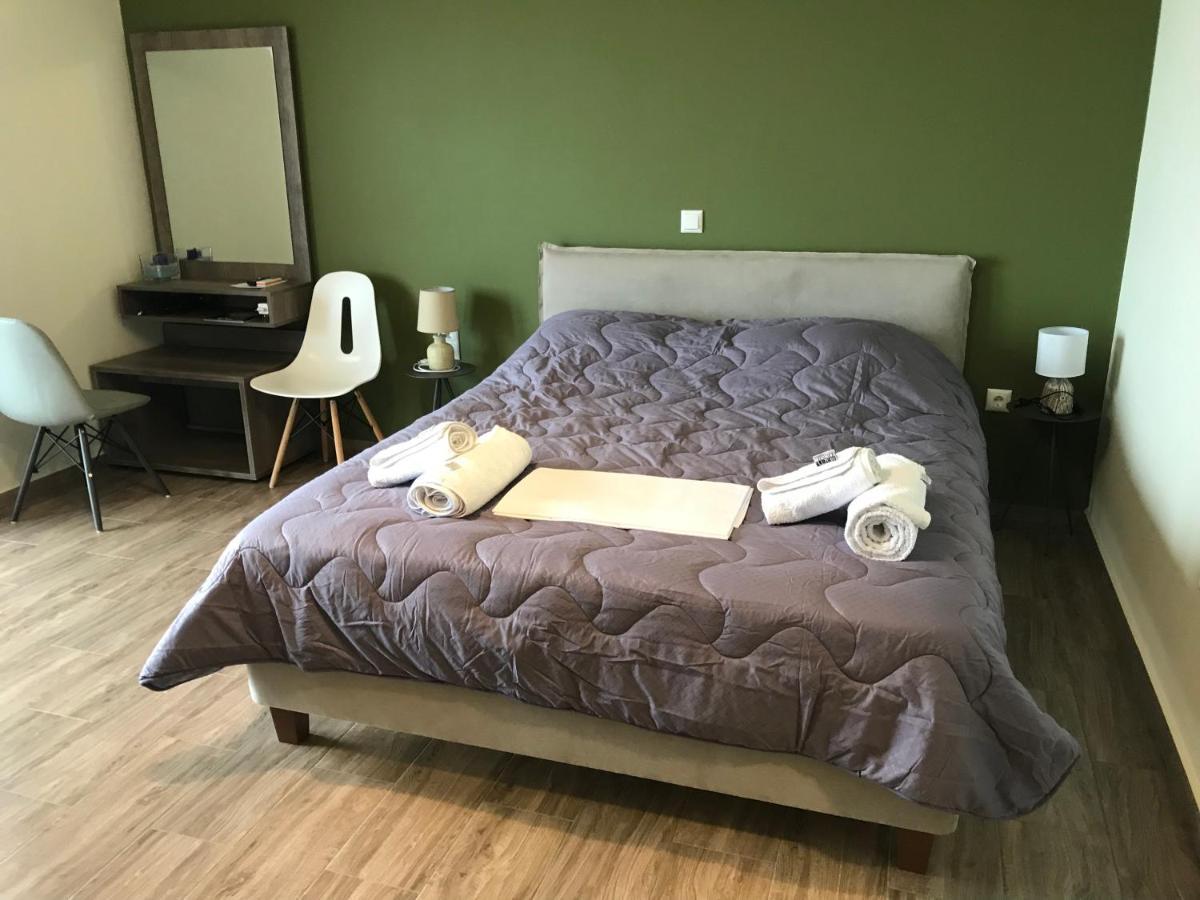 Verga'S Apartments Каламата Екстер'єр фото