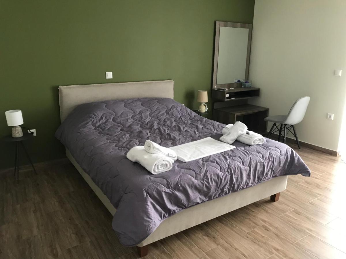 Verga'S Apartments Каламата Екстер'єр фото