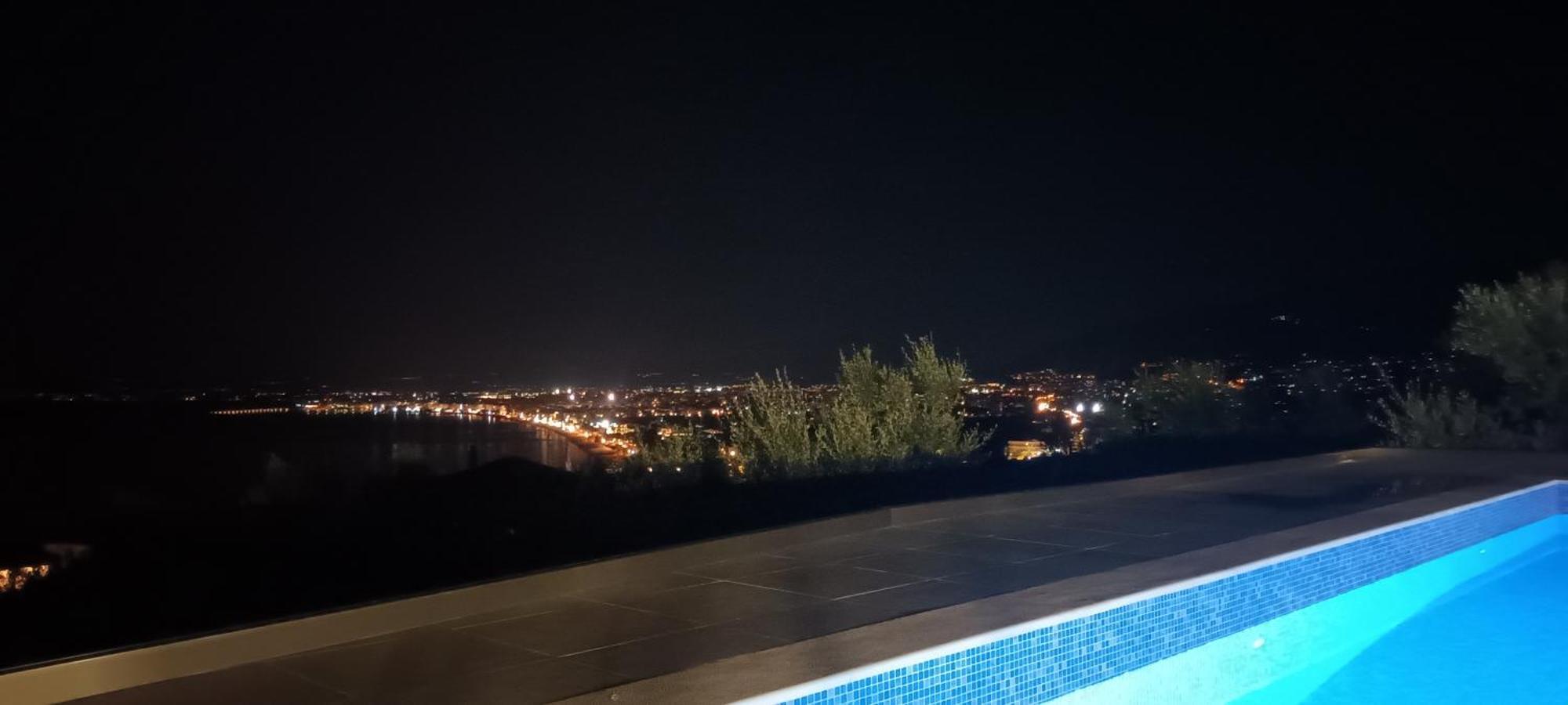 Verga'S Apartments Каламата Екстер'єр фото