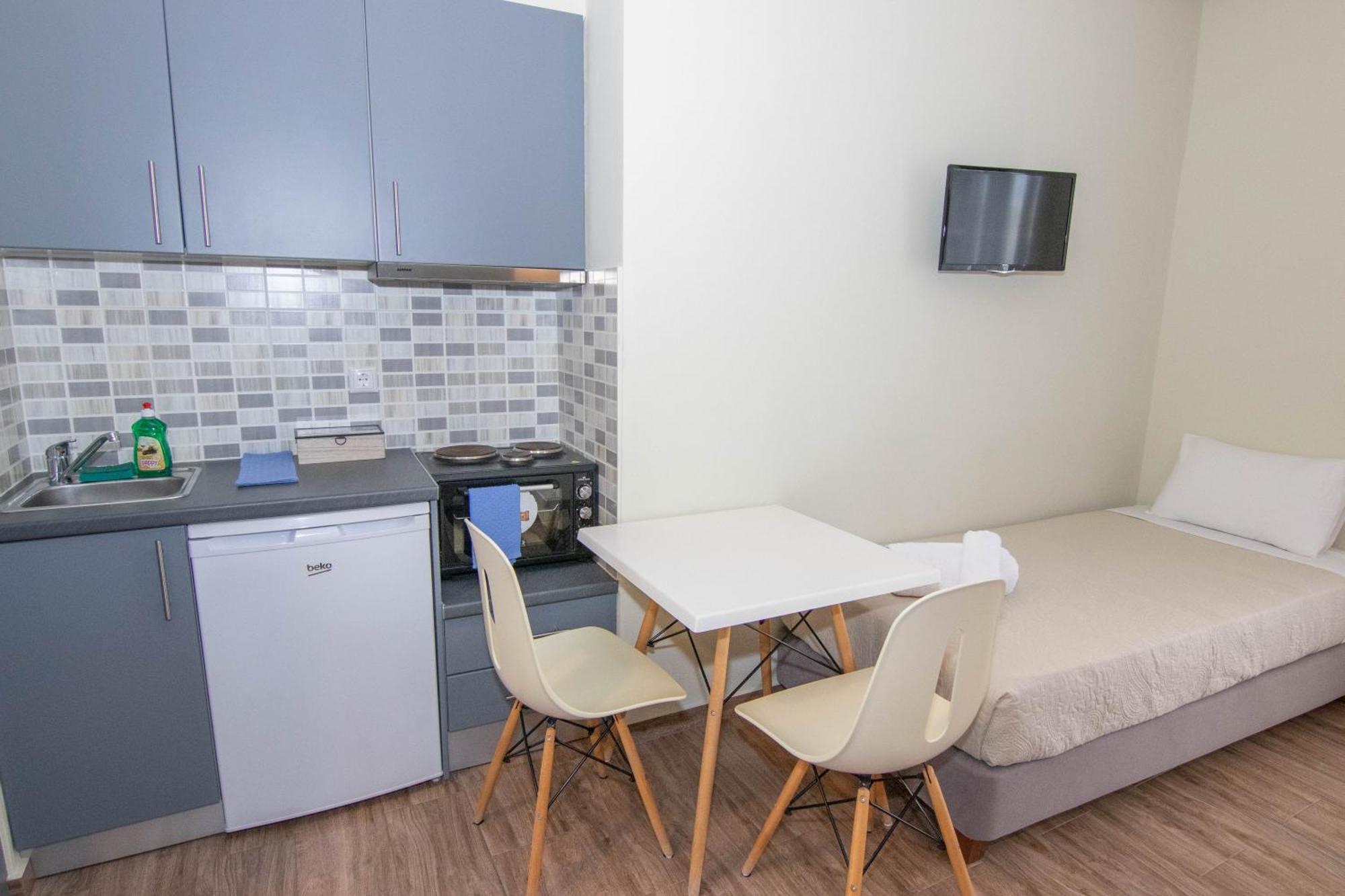 Verga'S Apartments Каламата Екстер'єр фото