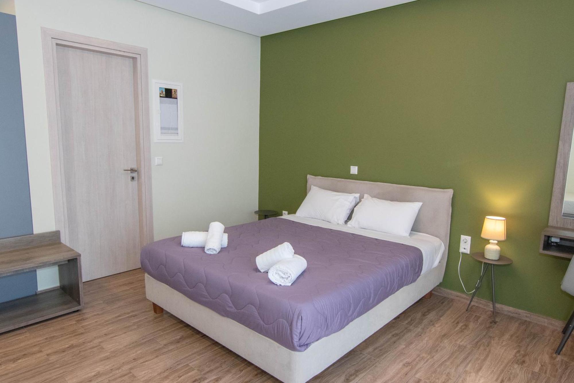 Verga'S Apartments Каламата Екстер'єр фото