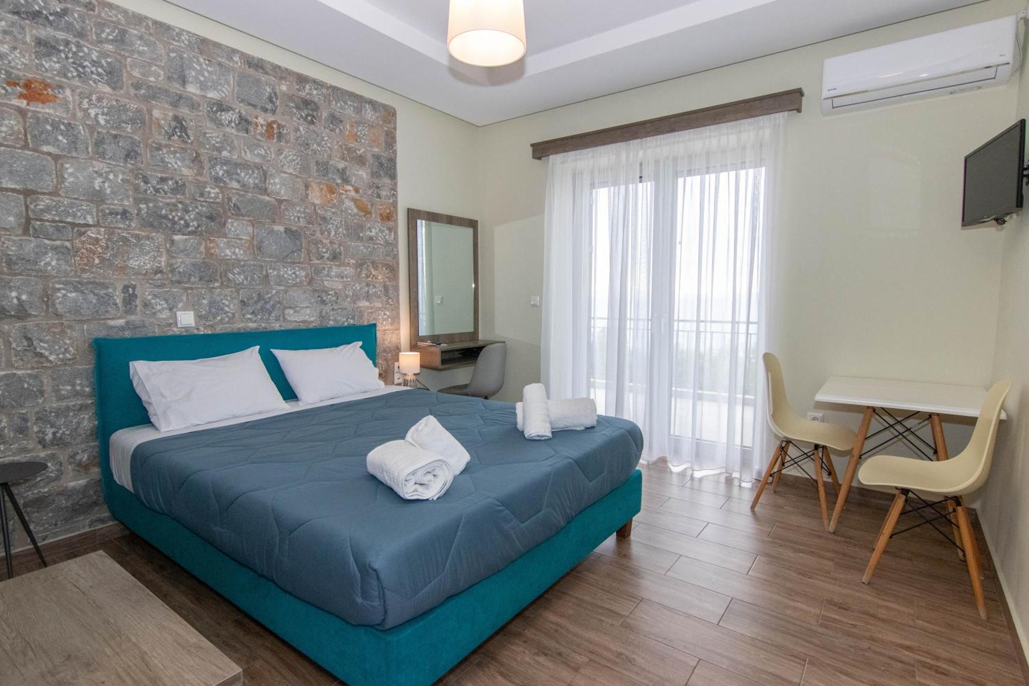 Verga'S Apartments Каламата Екстер'єр фото