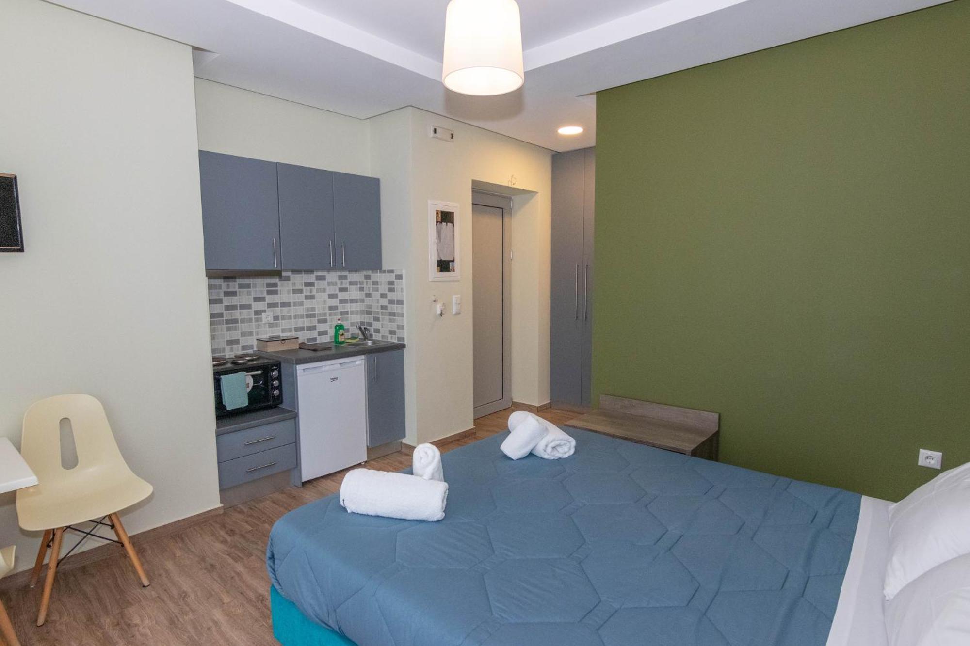 Verga'S Apartments Каламата Екстер'єр фото