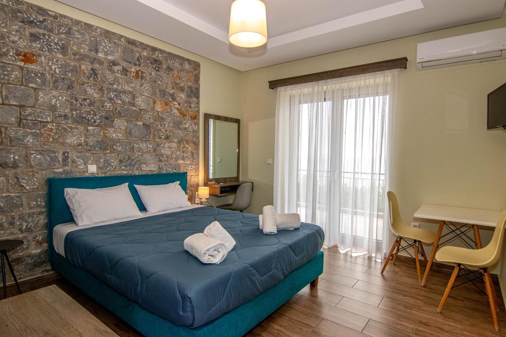 Verga'S Apartments Каламата Екстер'єр фото