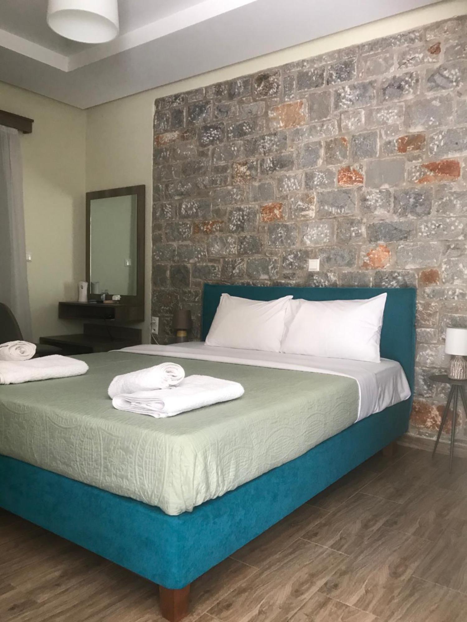 Verga'S Apartments Каламата Екстер'єр фото