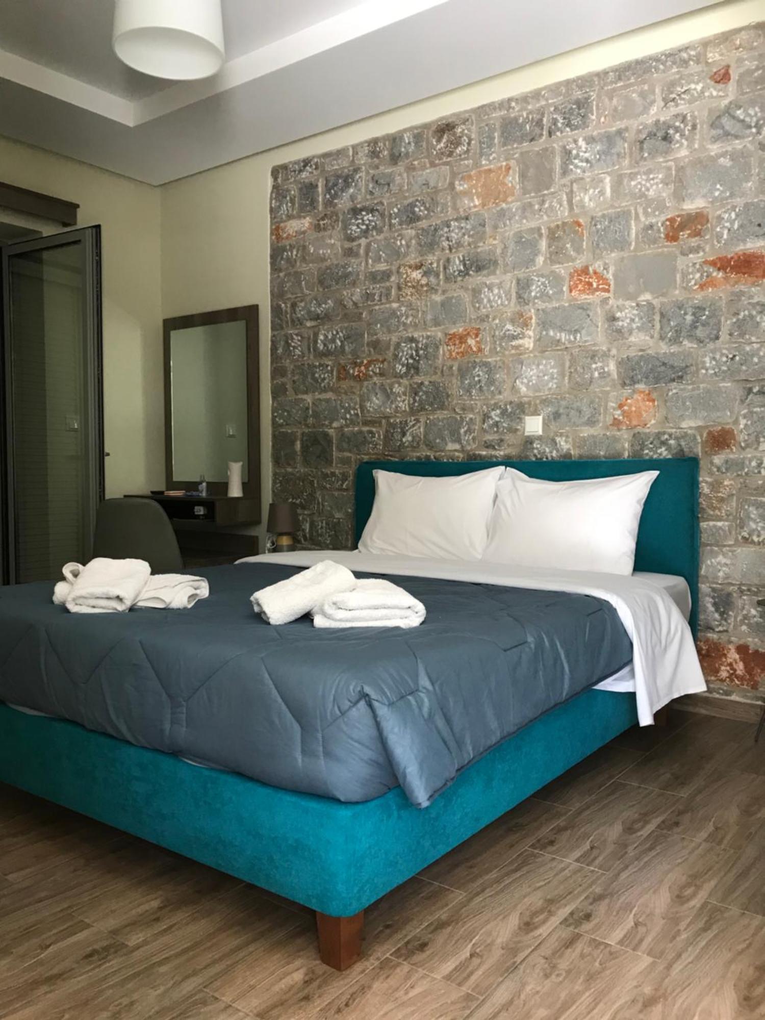 Verga'S Apartments Каламата Екстер'єр фото