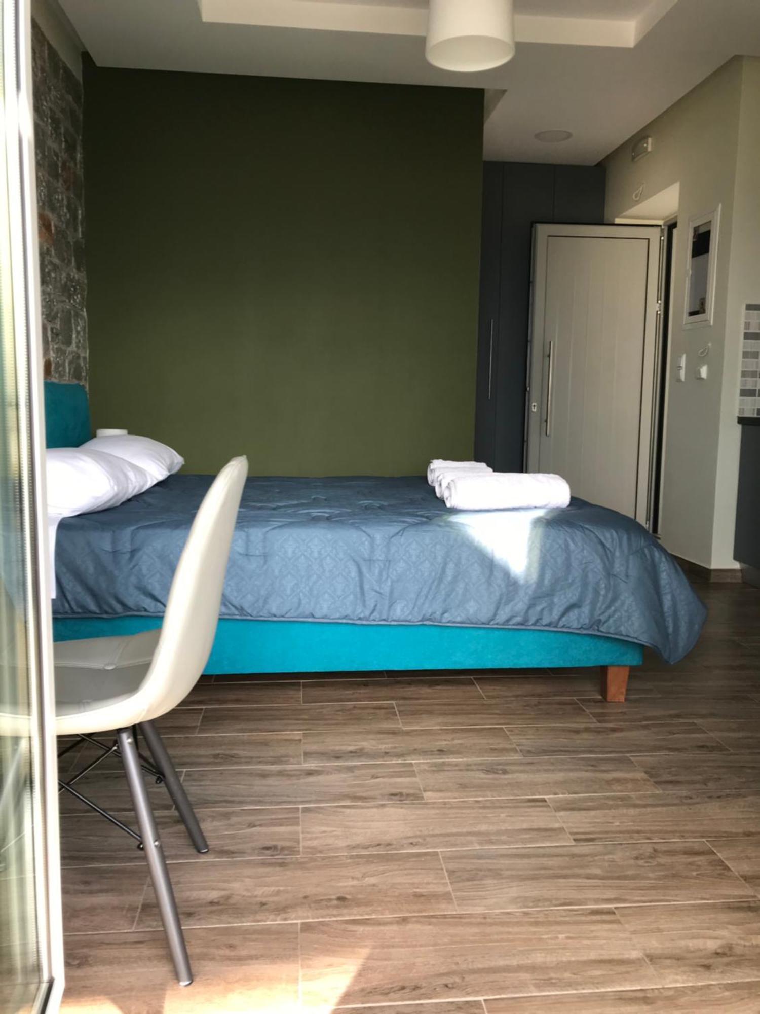 Verga'S Apartments Каламата Екстер'єр фото