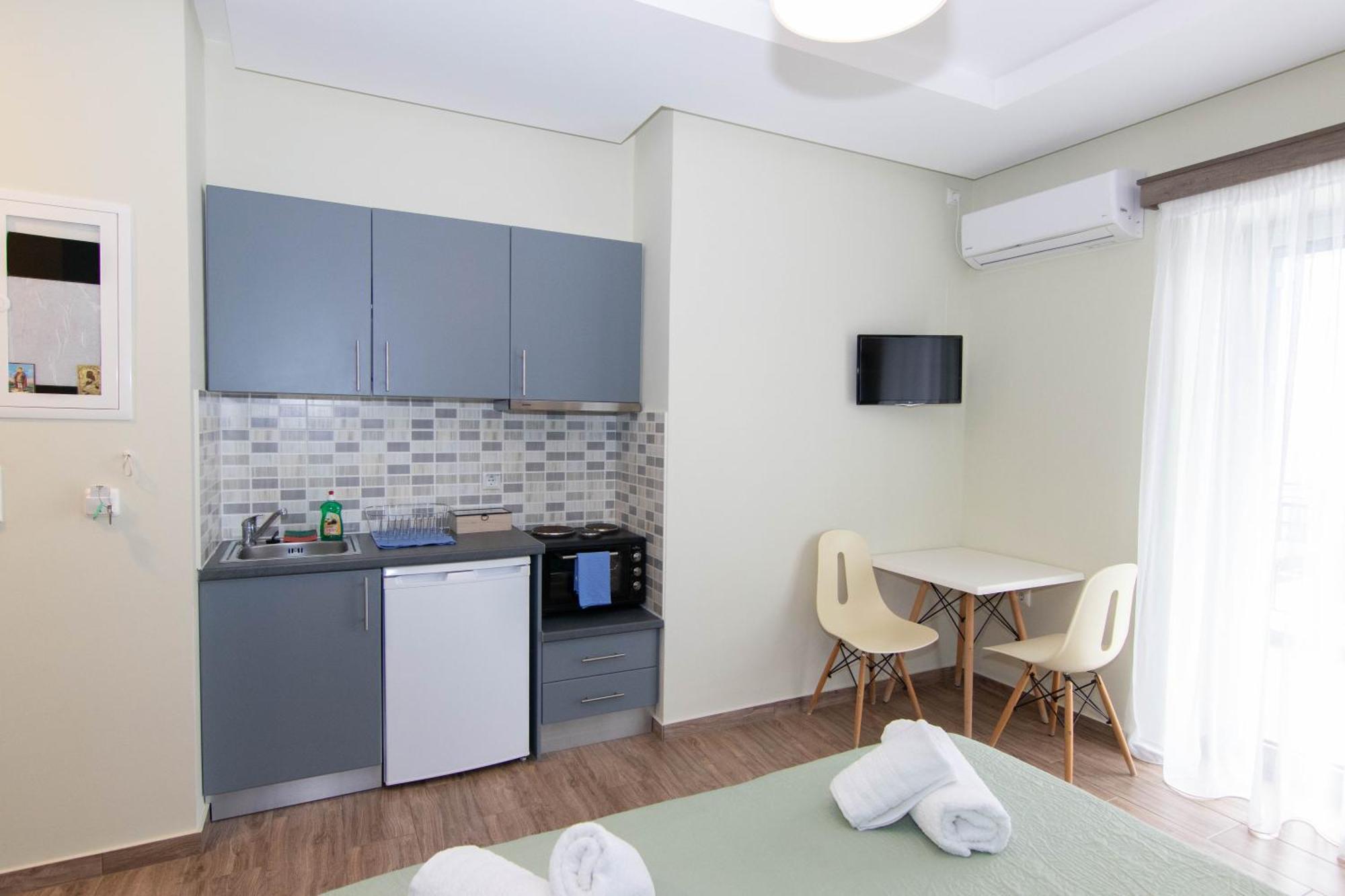 Verga'S Apartments Каламата Номер фото
